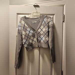 Gray Cropped Argyle Sweater